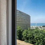 Apartament Guestready - A Prime Near The